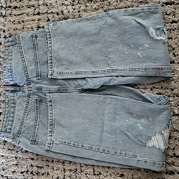 No boundaries, Jean - Picture 3 of 4